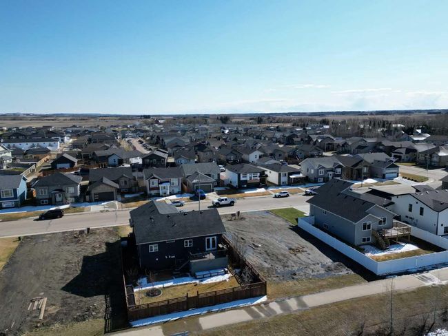 26 Mackenzie Ave, House other with 5 bedrooms, 3 bathrooms and 2 parking in Lacombe AB | Image 46
