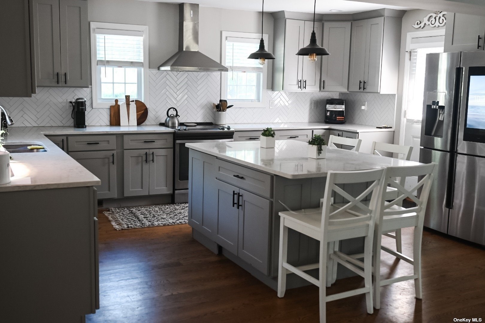 John St, Bohemia, NY 11716