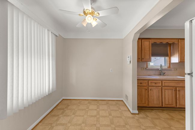 29 Washington St, House other with 3 bedrooms, 1 bathrooms and null parking in Trenton MI | Image 15