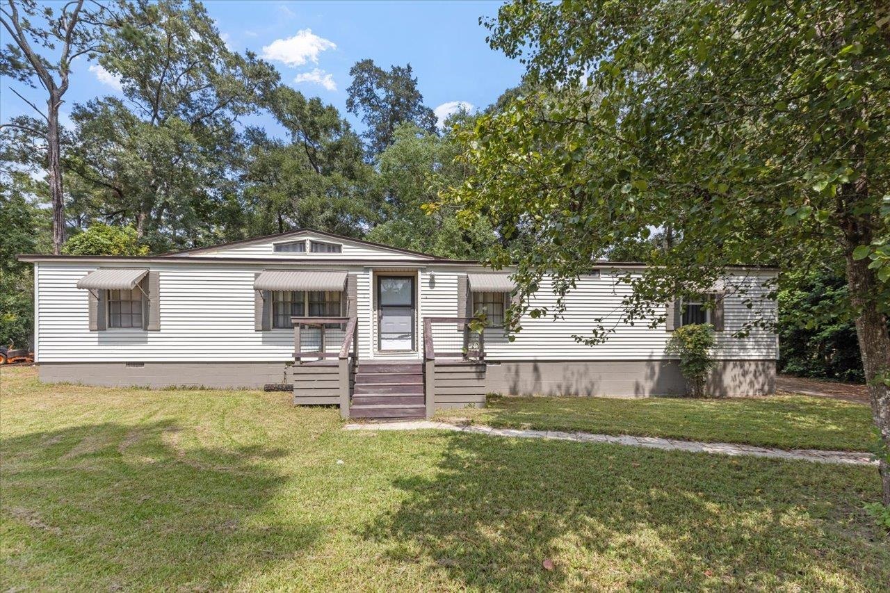 Tree Cir, Tallahassee, FL 32304