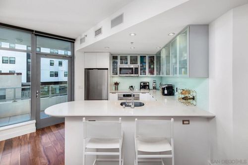 unit-301-1441 9th Ave, San Diego, CA, 92101-8939 | Card Image