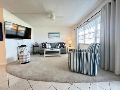 131 - 131 Oakridge J, Condo with 1 bedrooms, 1 bathrooms and null parking in Deerfield Beach FL | Image 1