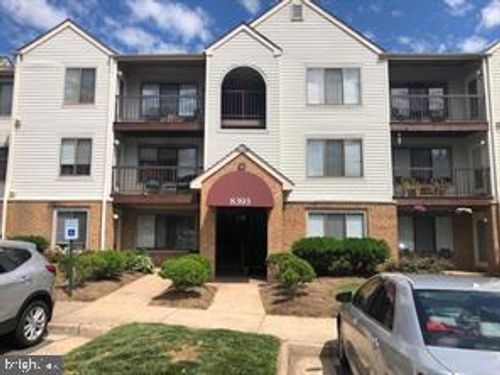 apt-302-8393 Buttress Ln, MANASSAS, VA, 20110-7082 | Card Image