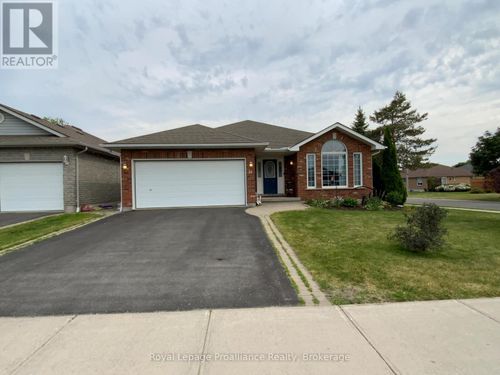 31 Hemlock Cres, Belleville, ON, K8N5Y1 | Card Image
