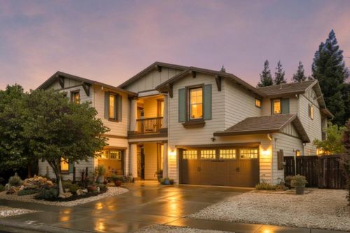 2133 Greatfield Dr, Roseville, CA, 95747-8860 | Card Image