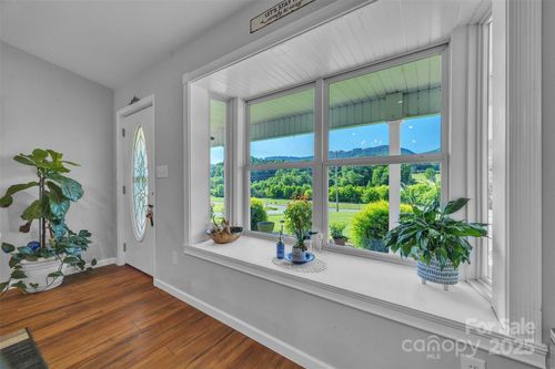 5158 Jenkins Rd, Morganton, NC, 28655-6518 | Card Image