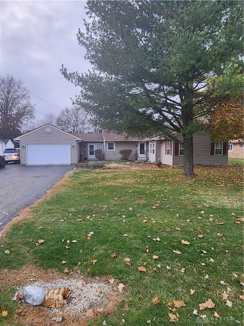 1747 N Barron St, Eaton, OH, 45320-9277 | Card Image