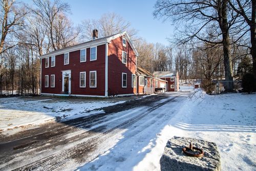78 Federal St, Belchertown, MA, 01007-9336 | Card Image