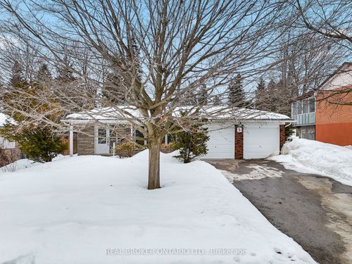 5 Joseph St, Uxbridge, ON, L9P1H9 | Card Image