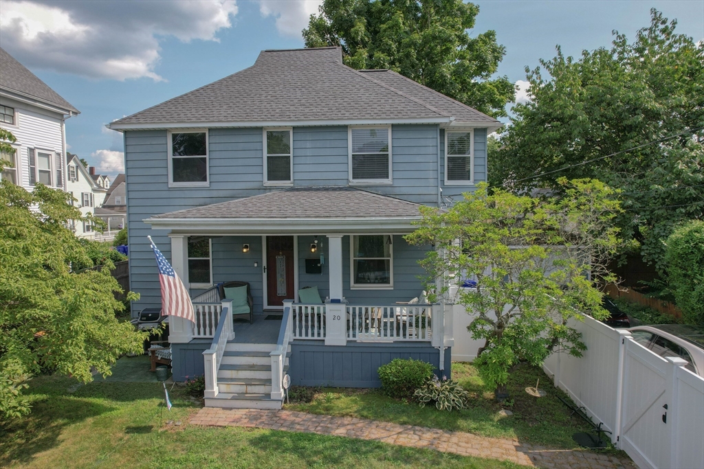 Barnum St, Taunton, MA 02780