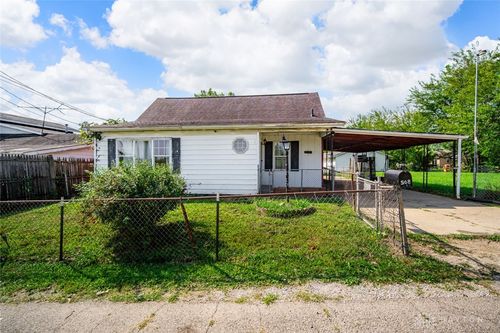 508 Elk Ave, Springfield, OH, 45505-4916 | Card Image
