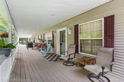 110 W Washington St, Byron, MI, 48418 | Card Image