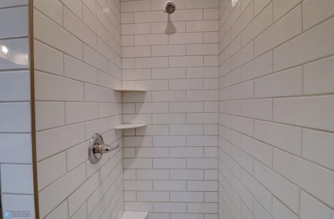 Custom Tiled Shower | Image 34
