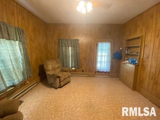 1072 Creal Springs Rd, House other with 2 bedrooms, 2 bathrooms and null parking in Creal Springs IL | Image 22