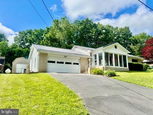 530 W Nicholas St, Frackville, PA, 17931-2022 | Card Image
