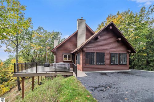 5959 La Canada, Harbor Springs, MI, 49740-8966 | Card Image