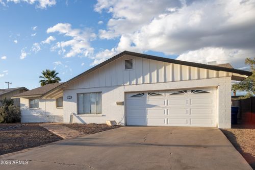 122 E Del Rio Dr, Tempe, AZ, 85282-3611 | Card Image