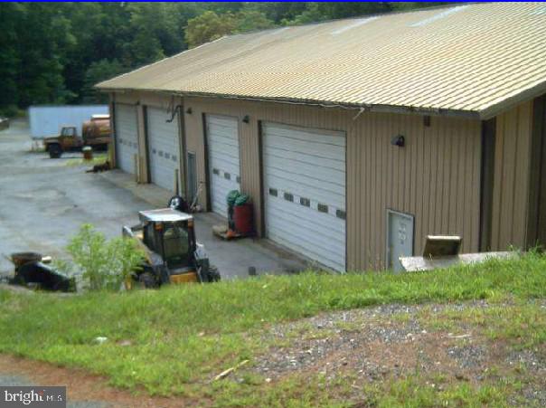 Residential in SYKESVILLE 4