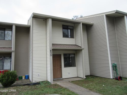 832 West St, Parker, FL, 32404-7006 | Card Image