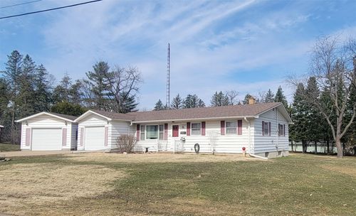 1223 Harrison St, Black River Falls, WI, 54615-1907 | Card Image