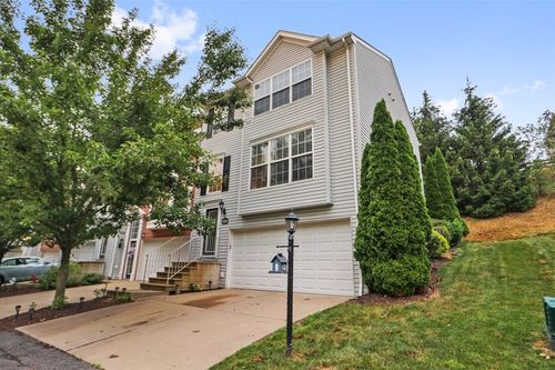 10550 Cherry Grove Ct, Wexford, PA, 15090-7391 | Card Image