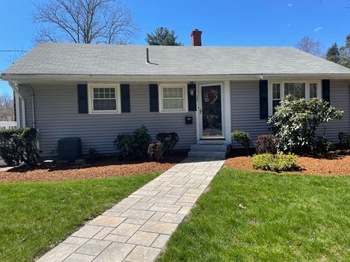1-137 Norton St, Weymouth, MA, 02191-1322 | Card Image