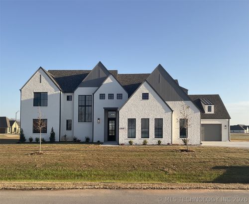 31411 E Two Socks Dr, Broken Arrow, OK, 74014-5099 | Card Image
