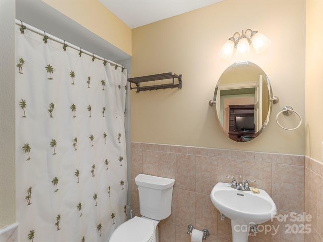 1 Hickory Rdg, House other with 4 bedrooms, 5 bathrooms and null parking in Fletcher NC | Image 33