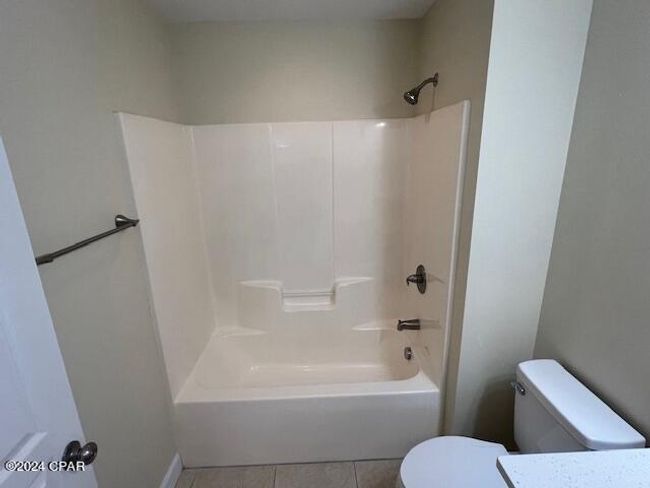 UNIT-300 - 3300 Highway 98, Condo with 3 bedrooms, 3 bathrooms and null parking in Mexico Beach FL | Image 32