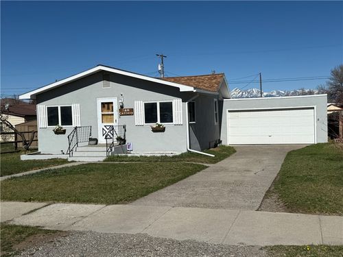 412 W 4th Ave, Big Timber, MT, 59011-7926 | Card Image