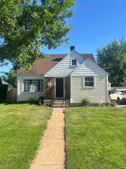 106 W Ben St, New Carlisle, IN, 46552 | Card Image