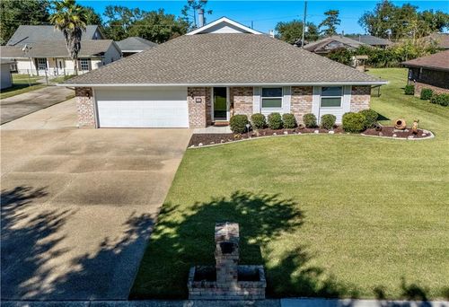 107 Somerset St, La Place, LA, 70068-5209 | Card Image