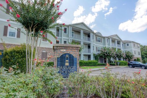 unit-203-215 Valencia Ct, Wilmington, NC, 28412-7076 | Card Image
