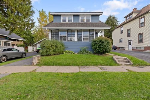 415 Whittier Ave, Syracuse, NY, 13204-2522 | Card Image