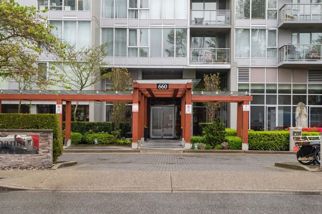 906 - 660 Nootka Way, Condo with 2 bedrooms, 2 bathrooms and 1 parking in Port Moody BC | Image 19