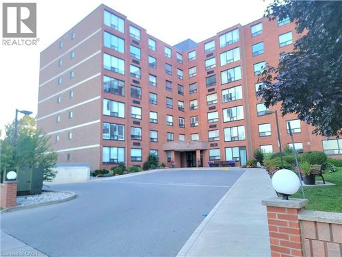 506-99 Donn Ave, Stoney Creek, ON, L8G5B2 | Card Image
