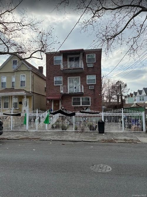 948 E 93rd St, Brooklyn, NY, 11236-2072 | Card Image