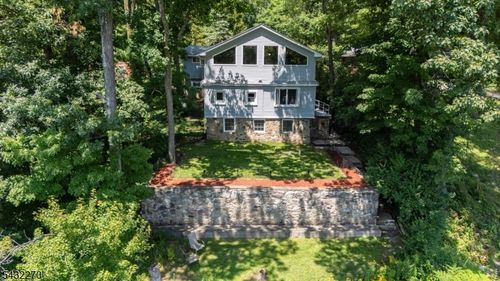 106 Poplar Grove Ter, West Milford, NJ, 07480-4013 | Card Image
