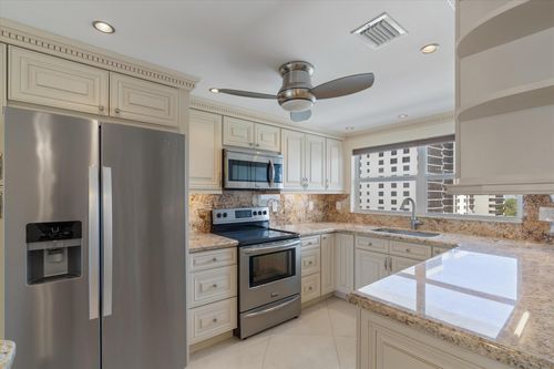 apt-720c-3300 S Ocean Blvd, Highland Beach, FL, 33487-4784 | Card Image
