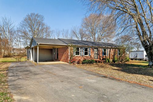 5 Walker Ln, Fayetteville, TN, 37334-6061 | Card Image