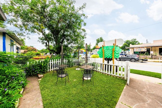 View of yard | Image 20