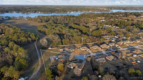 248 Anna Grace Ln, Wetumpka, AL, 36092-7442 | Card Image