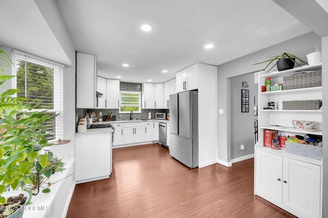 16 Lamp Post Ct, House other with 4 bedrooms, 3 bathrooms and null parking in Howell NJ | Image 17