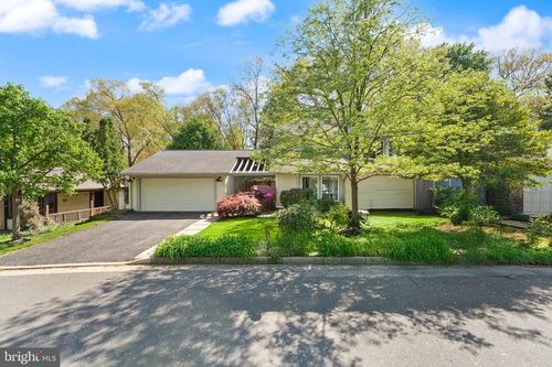 112 Hopeland Ln, STERLING, VA, 20164-1705 | Card Image