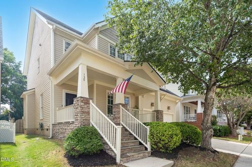 129 Naperville Dr, Cary, NC, 27519-8394 | Card Image