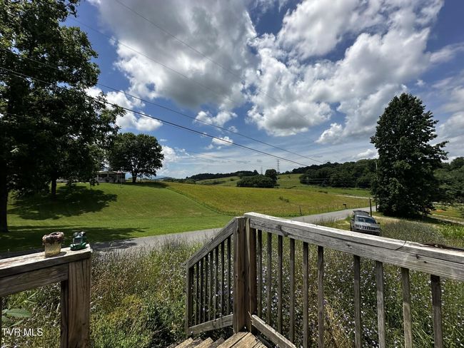 120 Hensley Loop, House other with 1 bedrooms, 2 bathrooms and null parking in Jonesborough TN | Image 16