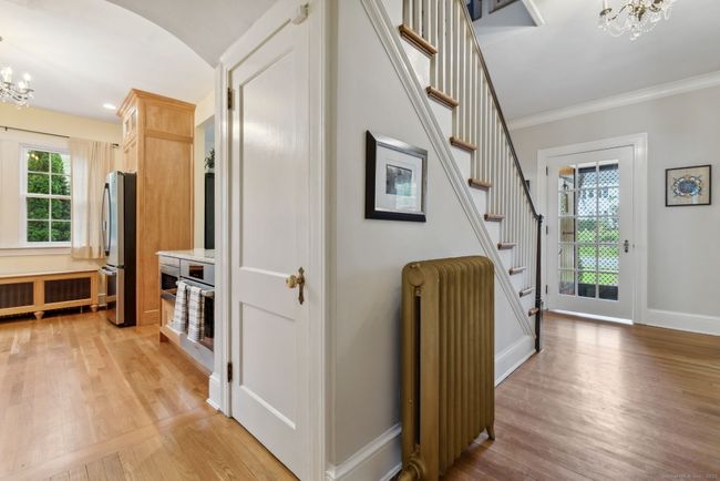 137 Ballard Dr, House other with 5 bedrooms, 3 bathrooms and null parking in West Hartford CT | Image 4