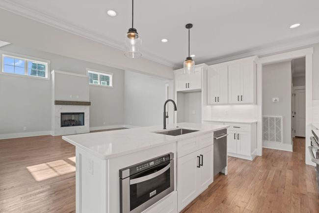 Kitchen | Image 25
