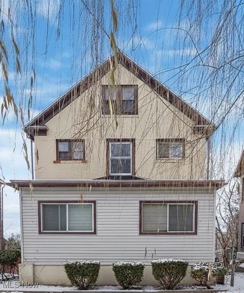 404 Bentley Ave, Niles, OH, 44446-5208 | Card Image