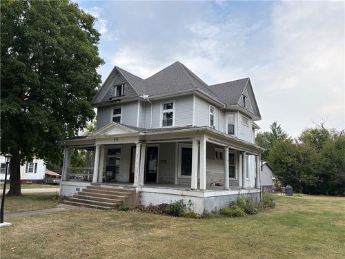 802 Penn St, Hoopeston, IL, 60942-1542 | Card Image